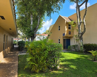 959 Se 2nd Avenue - Photo Thumbnail 24