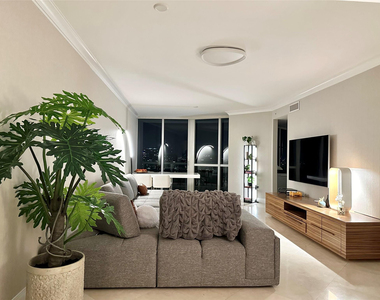 18201 Collins Avenue - Photo Thumbnail 22