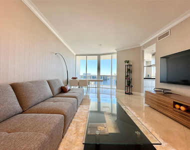 18201 Collins Avenue - Photo Thumbnail 38