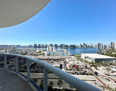18201 Collins Avenue - Photo Thumbnail 35