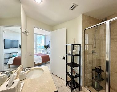 18201 Collins Avenue - Photo Thumbnail 59