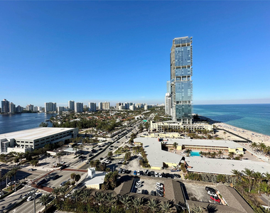 18201 Collins Avenue - Photo Thumbnail 8