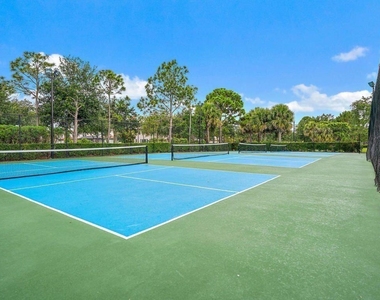 1043 Vintner Boulevard - Photo Thumbnail 59