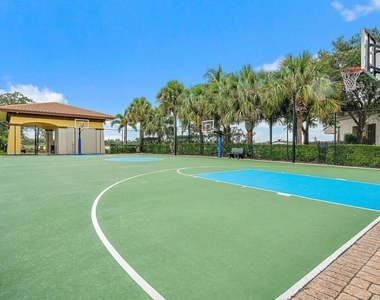 1043 Vintner Boulevard - Photo Thumbnail 60