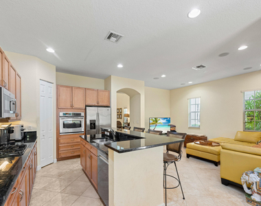 1043 Vintner Boulevard - Photo Thumbnail 26