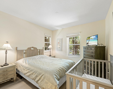 1043 Vintner Boulevard - Photo Thumbnail 52