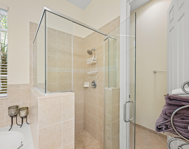 1043 Vintner Boulevard - Photo Thumbnail 38