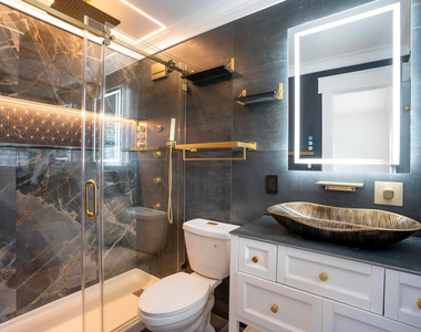 3468 Ne 17th Avenue - Photo Thumbnail 6