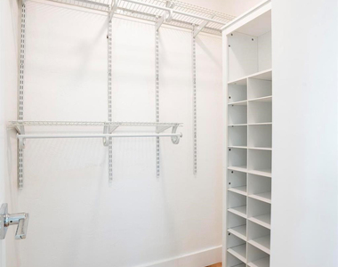 3468 Ne 17th Avenue - Photo Thumbnail 5