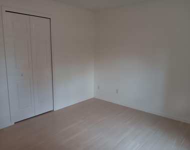757 Brookedge Terrace - Photo Thumbnail 28