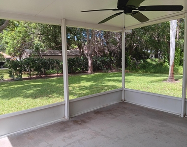 757 Brookedge Terrace - Photo Thumbnail 15