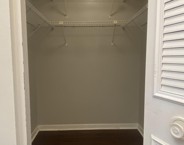 9 Royal Palm Way - Photo Thumbnail 33