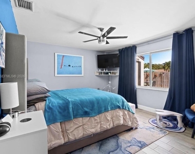 2900 Nw 69th Court - Photo Thumbnail 32