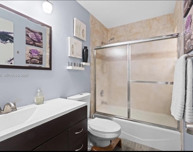 2900 Nw 69th Court - Photo Thumbnail 34