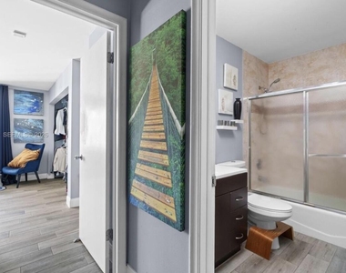 2900 Nw 69th Court - Photo Thumbnail 33