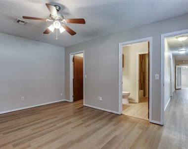 12316 Sw 14th Street - Photo Thumbnail 12