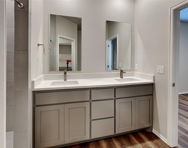 12505 Florence Lane - Photo Thumbnail 11