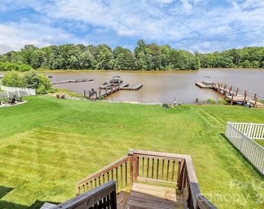 136 Preston Road - Photo Thumbnail 33