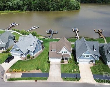 136 Preston Road - Photo Thumbnail 36