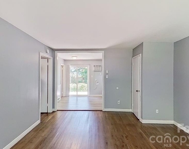 3422 Craig Avenue - Photo Thumbnail 3