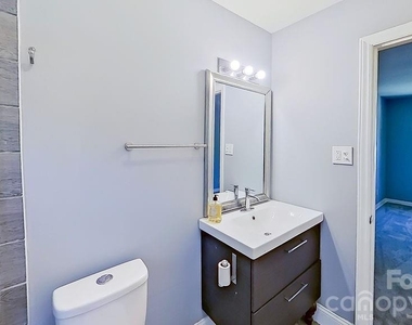 3420 Craig Avenue - Photo Thumbnail 10
