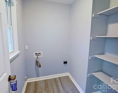 3420 Craig Avenue - Photo Thumbnail 13