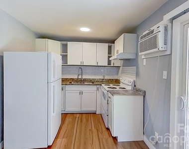 3420 Craig Avenue - Photo Thumbnail 5