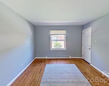 3420 Craig Avenue - Photo Thumbnail 4