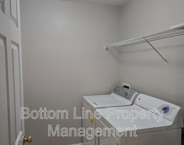 8630 Carolina Lily Lane - Photo Thumbnail 24