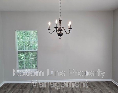 8630 Carolina Lily Lane - Photo Thumbnail 7