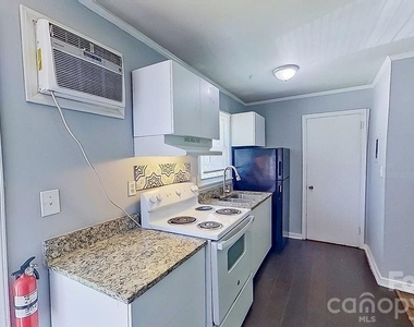 3402 Craig Avenue - Photo Thumbnail 7