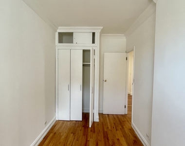 1680 York Avenue - Photo Thumbnail 7