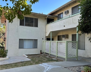 890 W El Repetto Drive - Photo Thumbnail 12