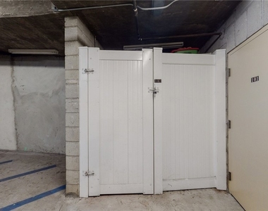 11540 Moorpark Street - Photo Thumbnail 28