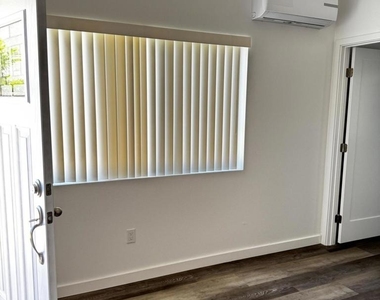 1251 Nightingale Place - Photo Thumbnail 14