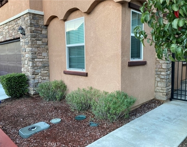 42744 Azure Street - Photo Thumbnail 15
