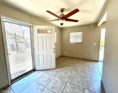 24191 Magnolia - Photo Thumbnail 1