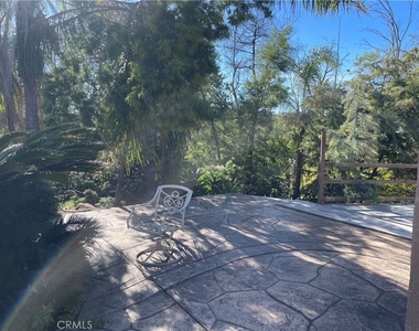 1412 Pine Heights - Photo Thumbnail 2