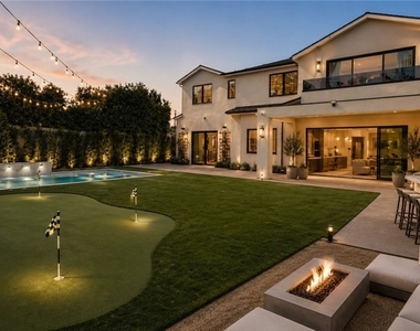 16354 Moorpark - Photo Thumbnail 1