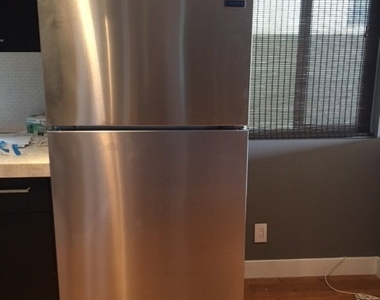760 W 27th Street - Photo Thumbnail 15