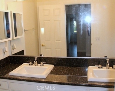 4812 Browndeer Lane - Photo Thumbnail 10