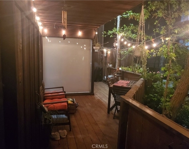 11616 Chenault Street - Photo Thumbnail 11