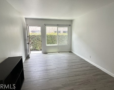 6821 11th Avenue - Photo Thumbnail 3