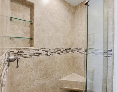 625 Esplanade - Photo Thumbnail 16