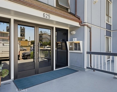 625 Esplanade - Photo Thumbnail 1