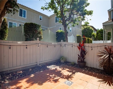 121 4 S Juanita - Photo Thumbnail 22