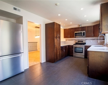 121 4 S Juanita - Photo Thumbnail 11