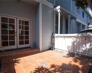 121 4 S Juanita - Photo Thumbnail 21