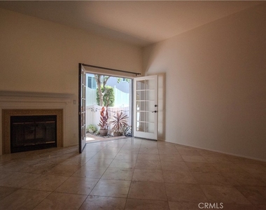 121 4 S Juanita - Photo Thumbnail 4