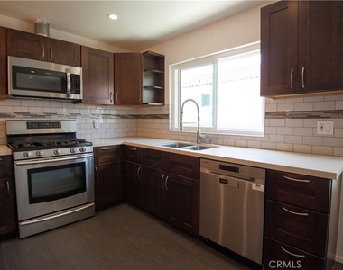 121 4 S Juanita - Photo Thumbnail 10